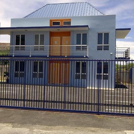 Orange Rembrandt Studio Apartments Віллемстад Екстер'єр фото