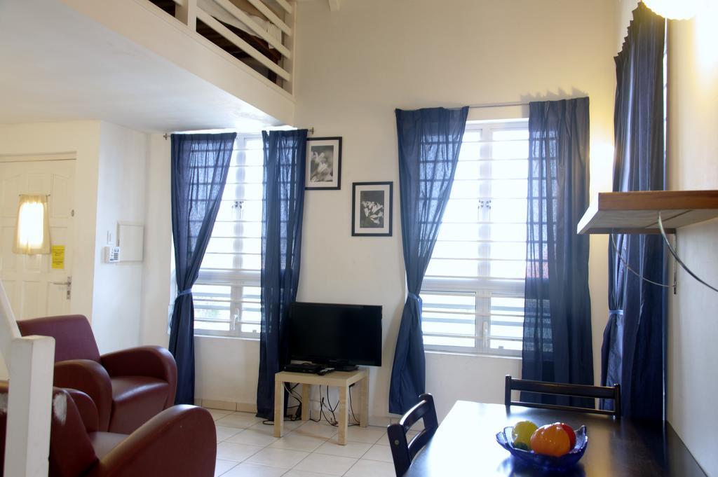 Orange Rembrandt Studio Apartments Віллемстад Екстер'єр фото