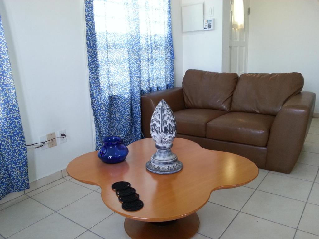 Orange Rembrandt Studio Apartments Віллемстад Номер фото